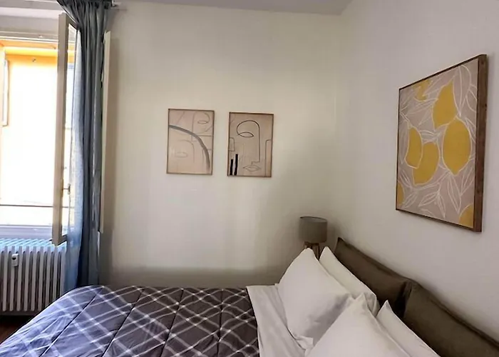 Casa Del Laureato By *