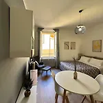 Casa Del Laureato By Bolonia