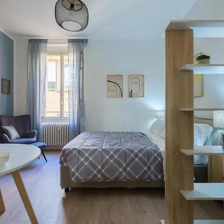 Casa Del Laureato By *